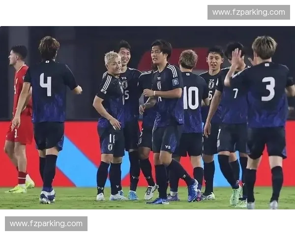 日本队将依靠整体的高强度跑动来弥补个人能力的不足，前场逼抢的效率是球队的生命线